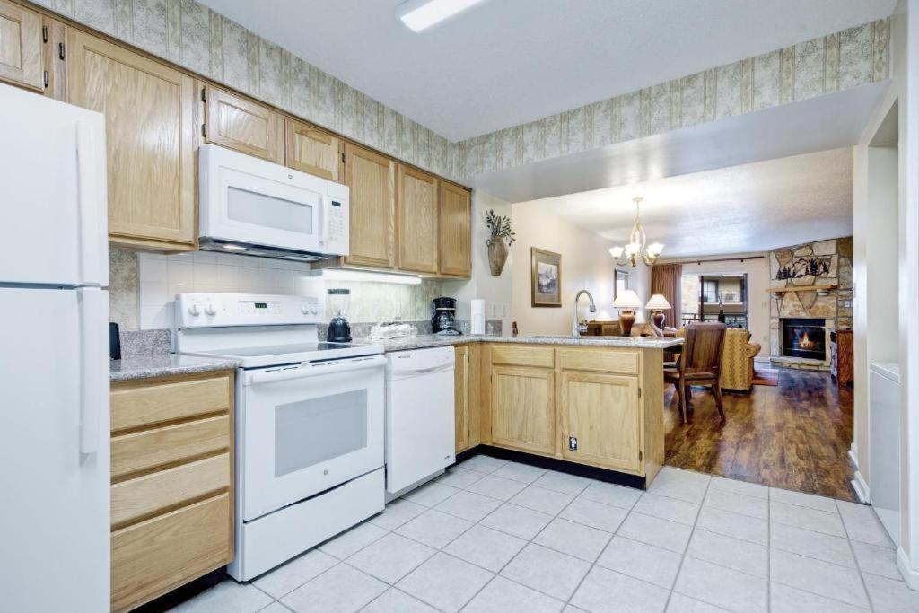 Heart Of Gatlinburg, Sleep 6-8 Apartment Екстериор снимка